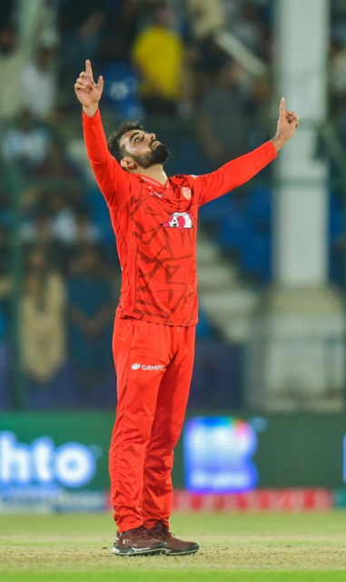 Shadab Khan bags a wicket